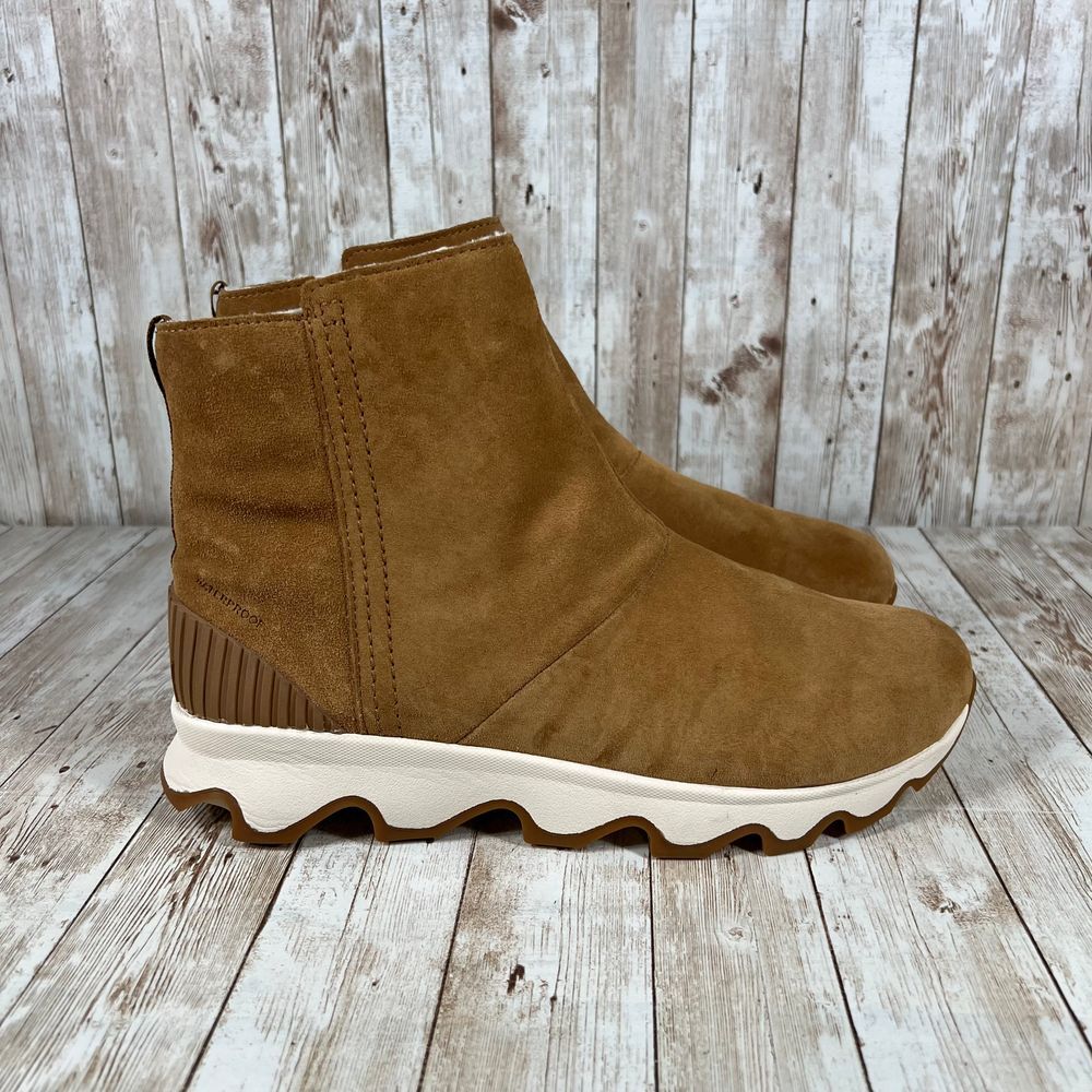 Sorel Women's Tan Suede Ankle Booties